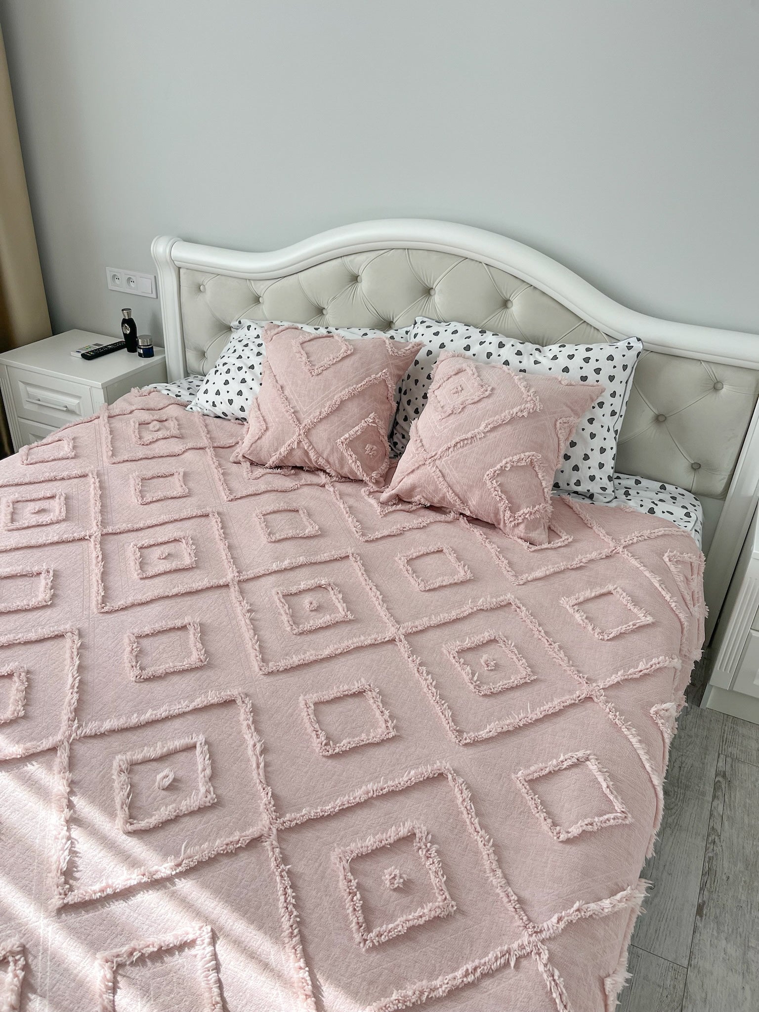 Blush Scandinavian Bedspread