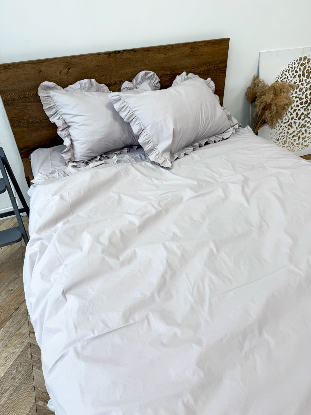 Light Gray Cotton Ranforce Ruffle Bedding Set