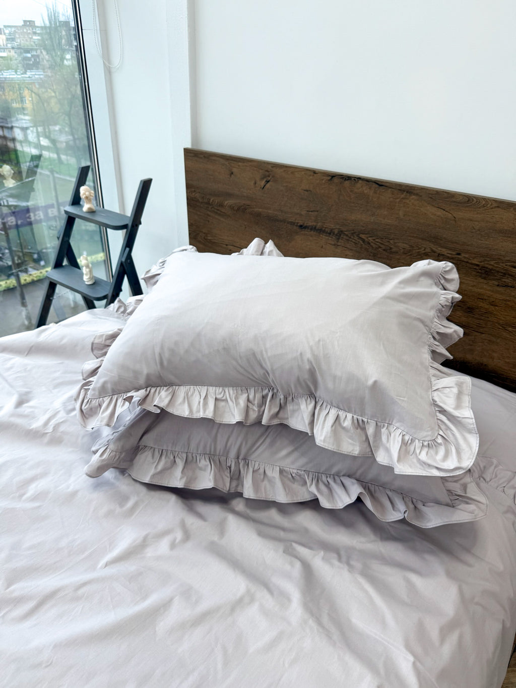 Light Gray Cotton Ranforce Ruffle Bedding Set
