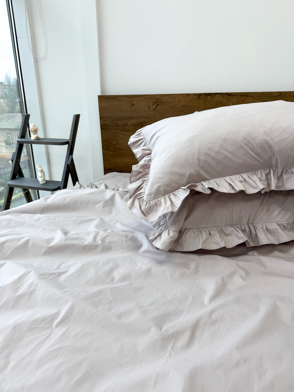 Light Gray Cotton Ranforce Ruffle Bedding Set
