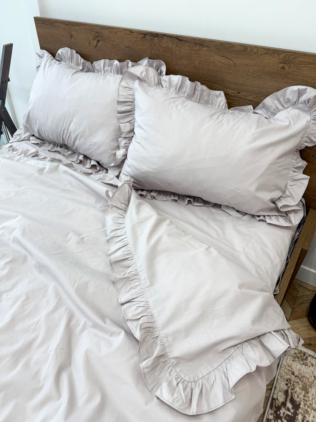 Light Gray Cotton Ranforce Ruffle Bedding Set