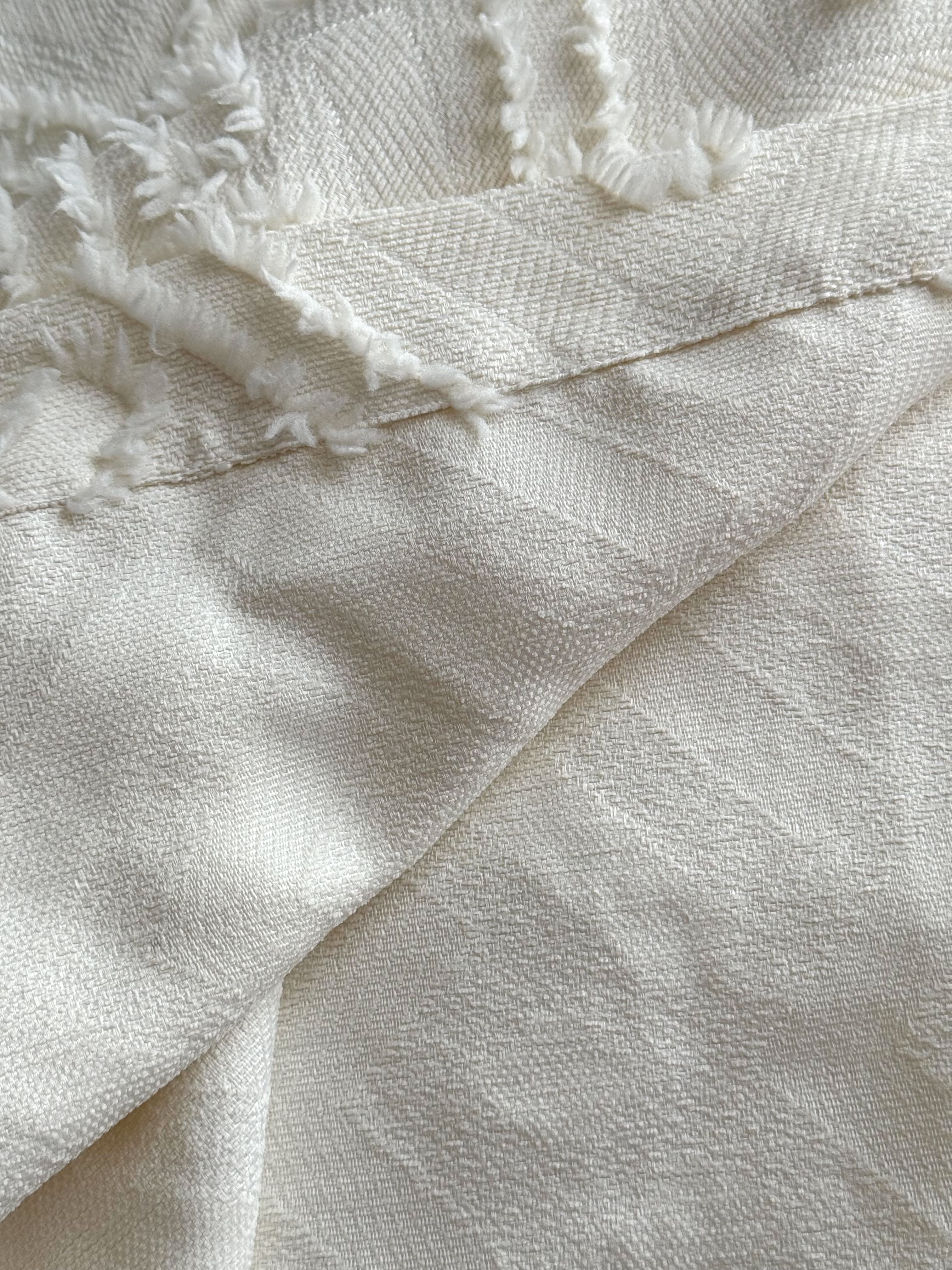 Ivory Scandinavian Bedspread