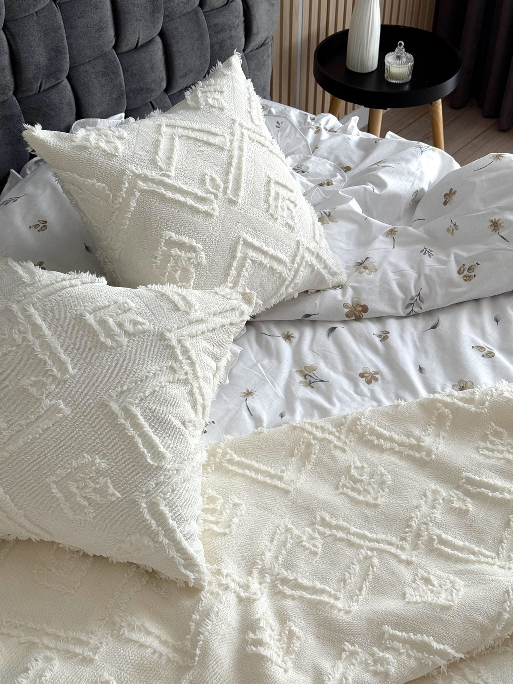 Ivory Scandinavian Bedspread