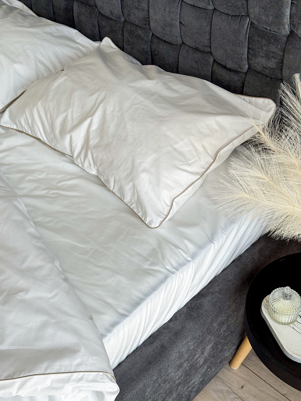 Premium Milk Percale Bedding Set with Piping