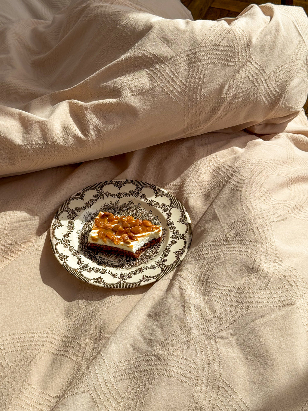 Beige Washed Cotton Jacquard Bedding Set