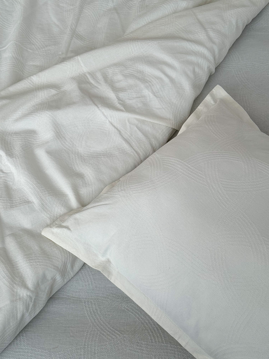 Milk Washed Cotton Jacquard Bedding Set