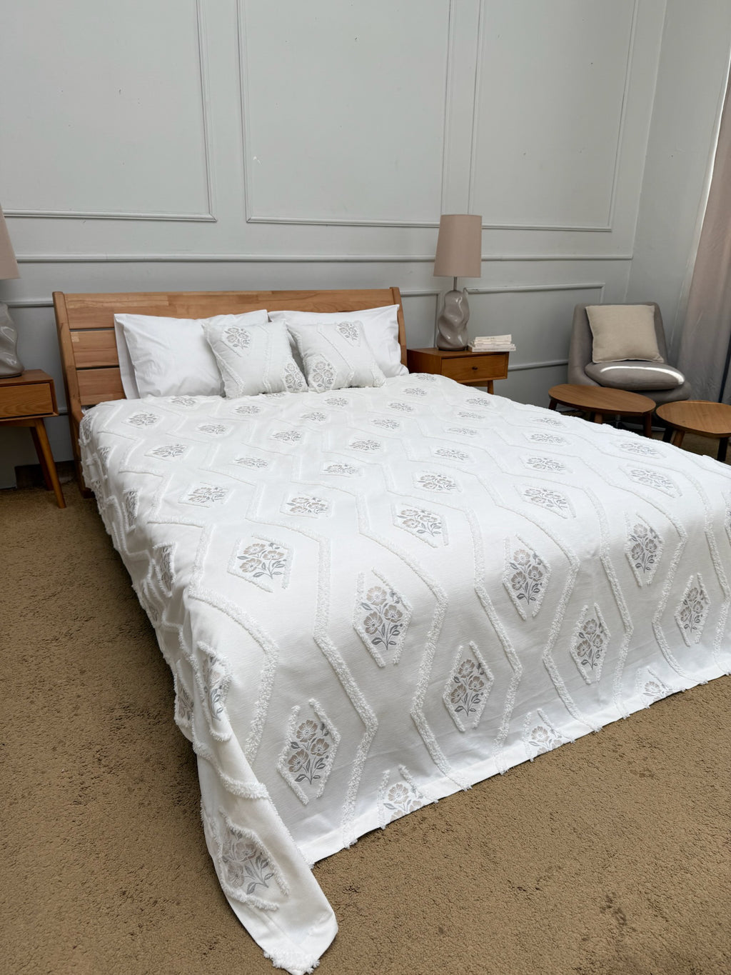 Ivory Patterned Scandinavian Bedspread