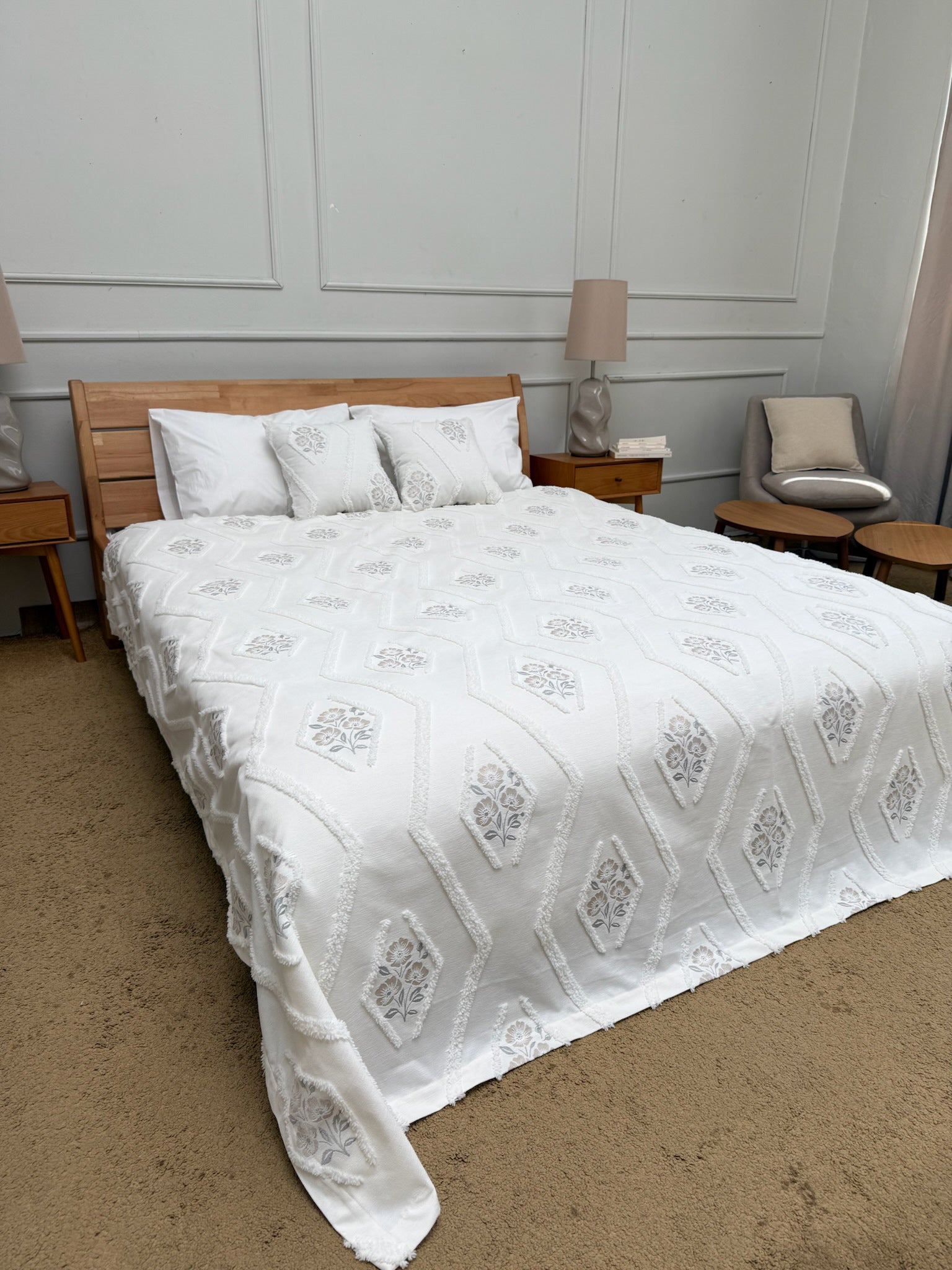 Ivory Patterned Scandinavian Bedspread