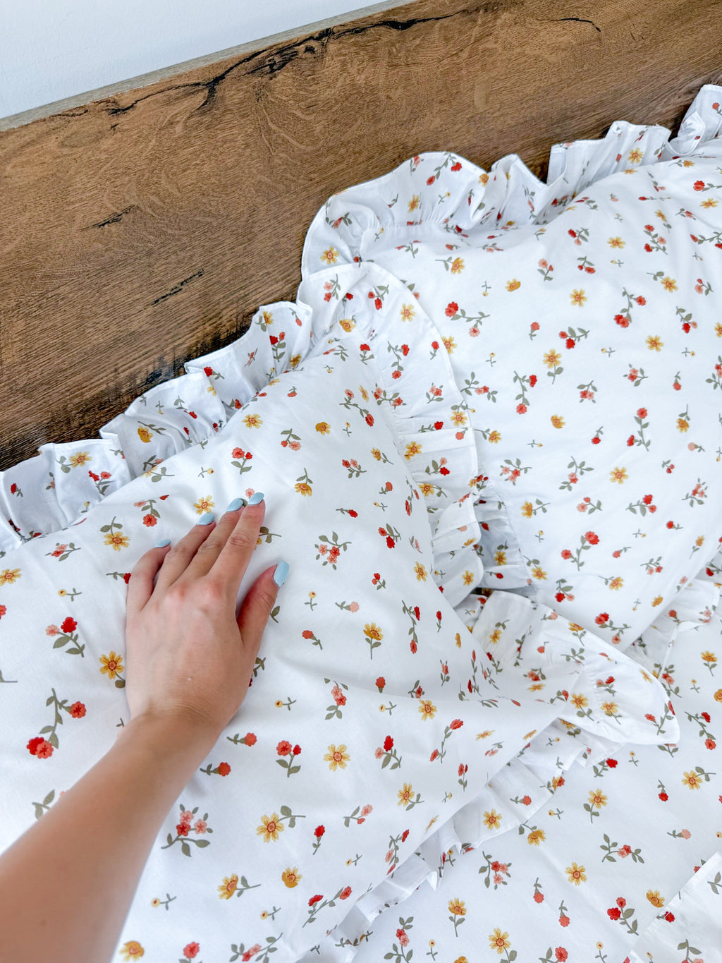 Small Floral Print Ruffle Cotton Bedding Set
