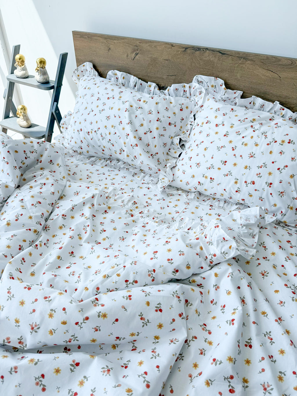 Small Floral Print Ruffle Cotton Bedding Set