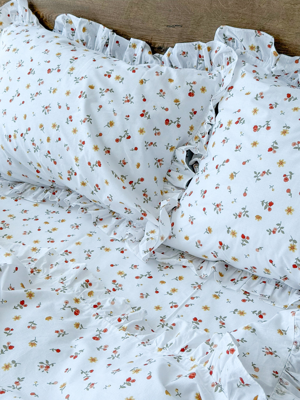 Small Floral Print Ruffle Cotton Bedding Set