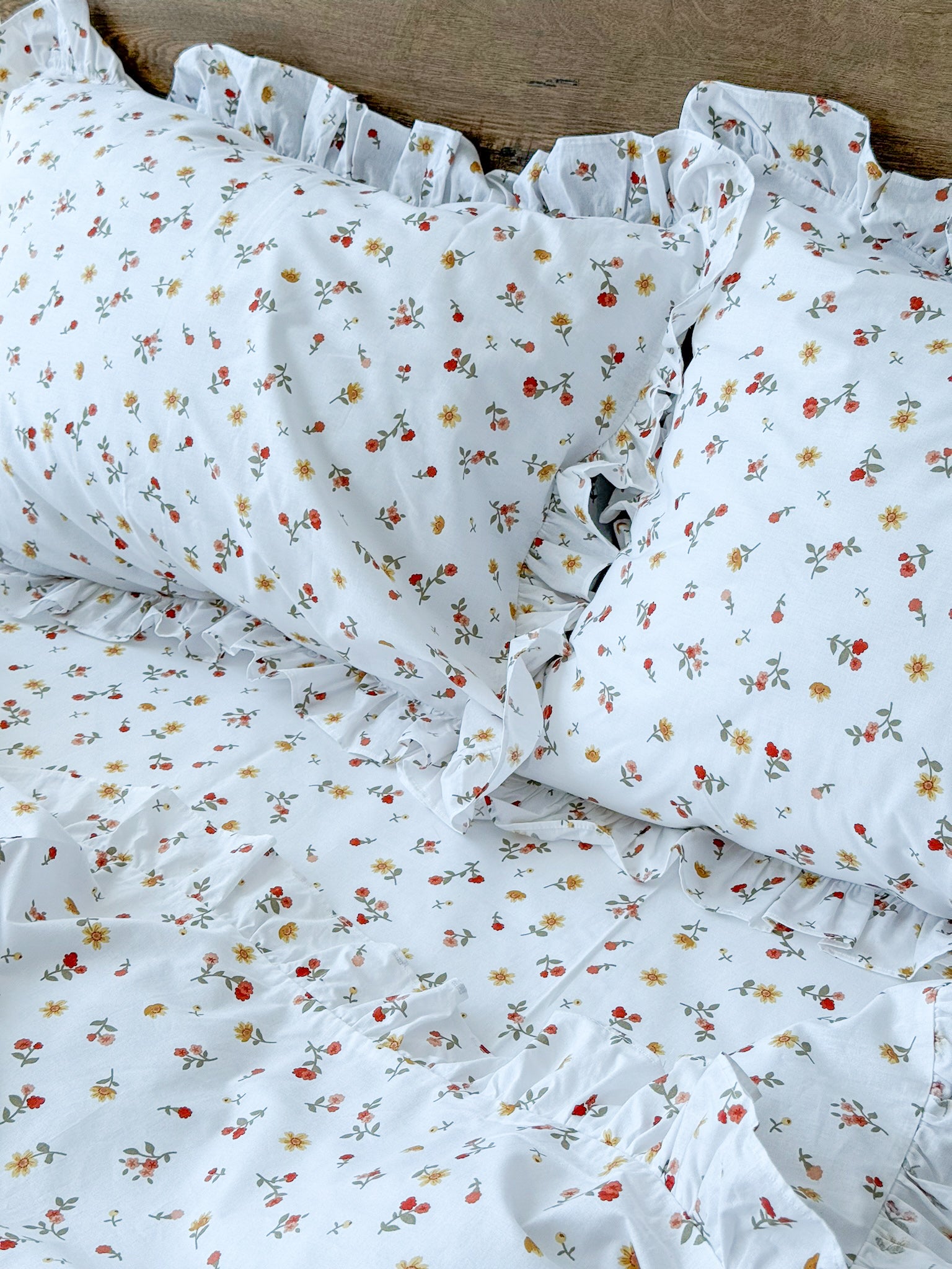Small Floral Print Ruffle Cotton Bedding Set