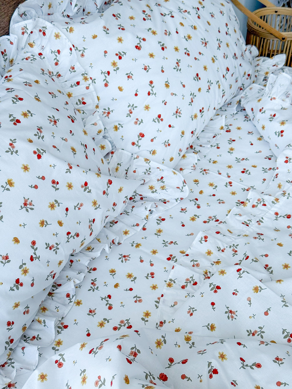 Small Floral Print Ruffle Cotton Bedding Set