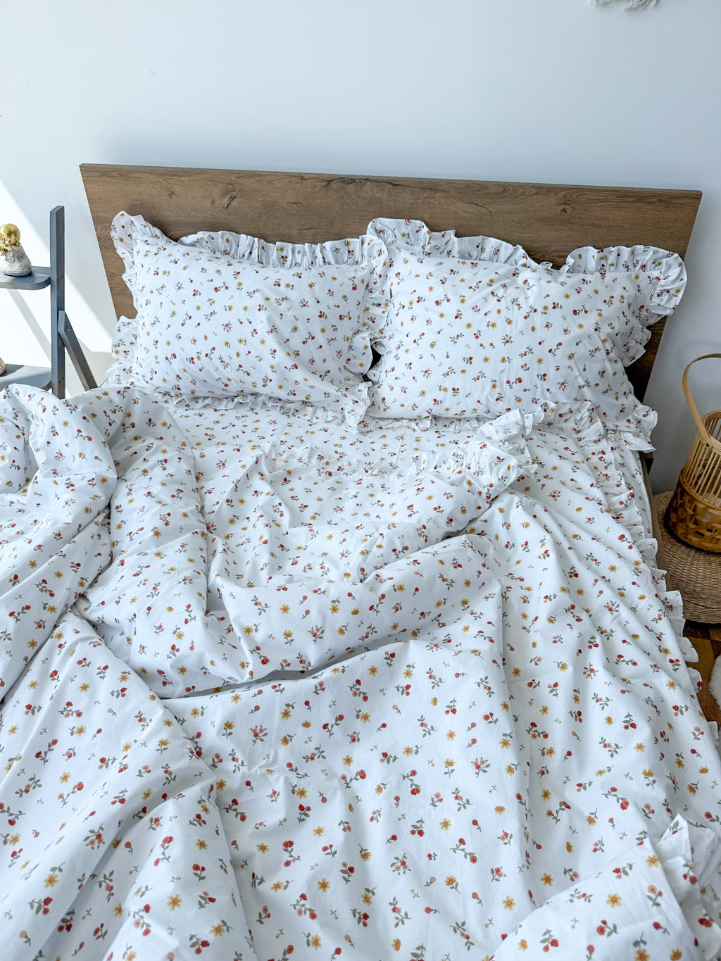 Small Floral Print Ruffle Cotton Bedding Set