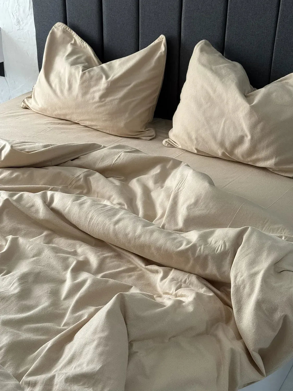 Beige Cotton Flannel Duvet Cover Set with Pillowcase Trim — photo 3