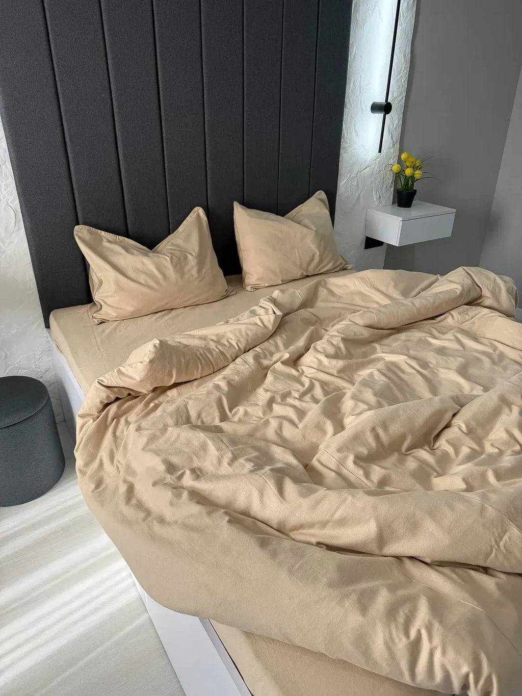 Beige Cotton Flannel Duvet Cover Set with Pillowcase Trim — photo 4