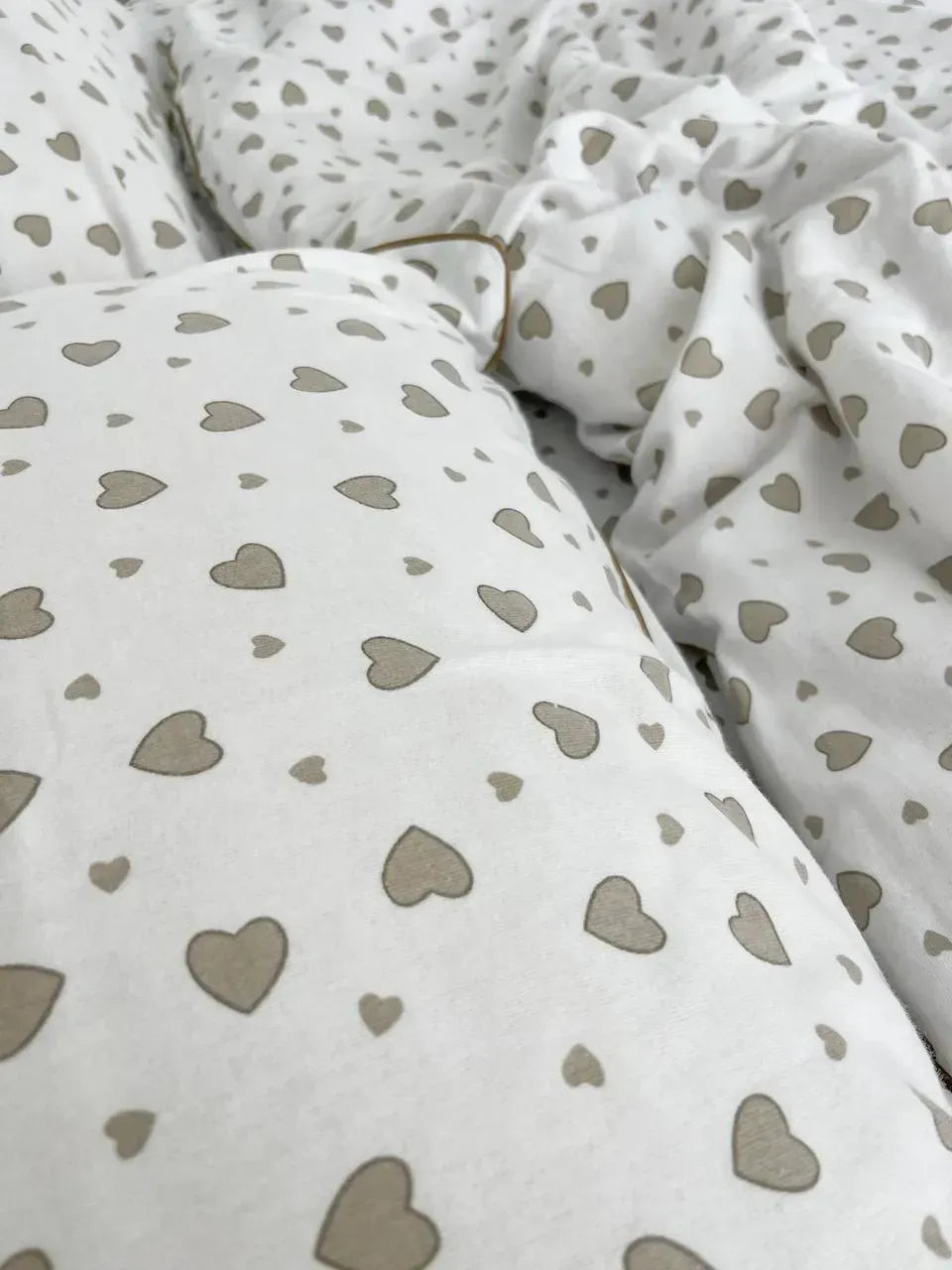 Beige Hearts Cotton Flannel Duvet Cover Set — photo 3