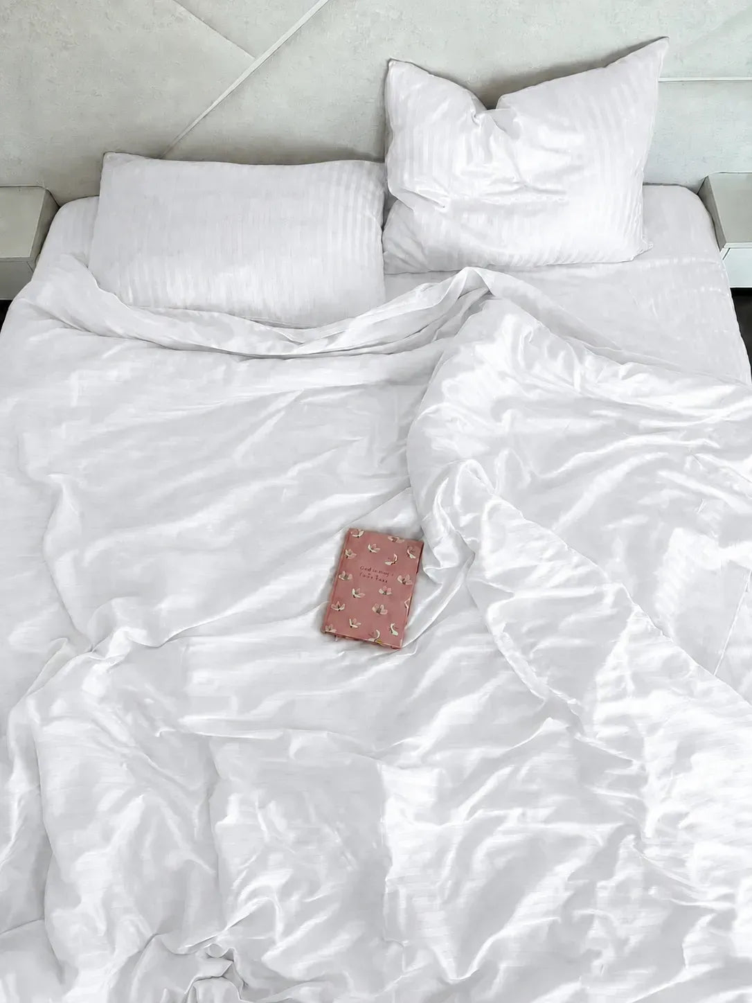 White Cotton Stripe Sateen Duvet Cover Set — photo 4