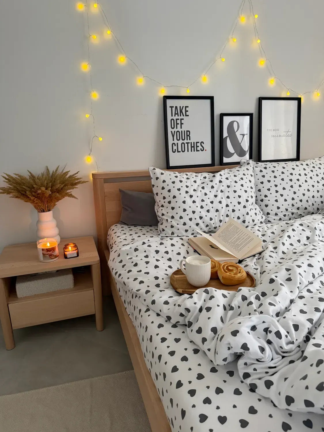 Black Hearts Cotton Flannel Duvet Cover Set — photo 1