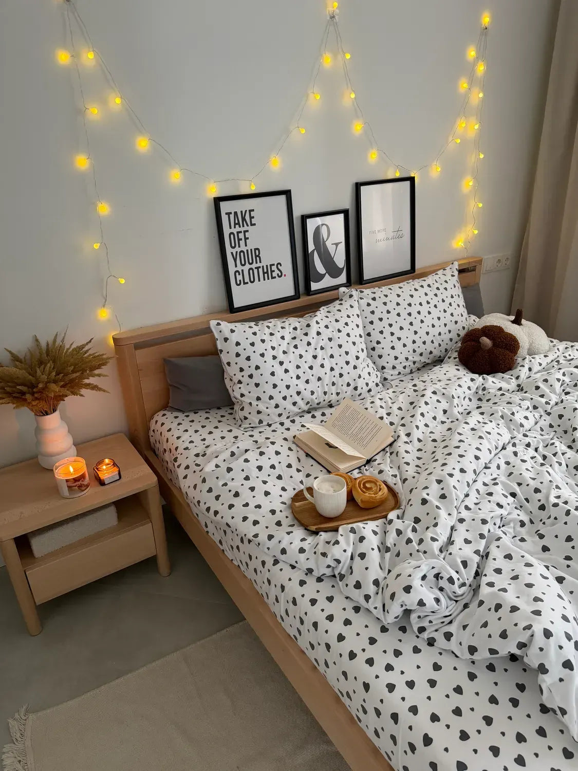Black Hearts Cotton Flannel Duvet Cover Set — photo 9
