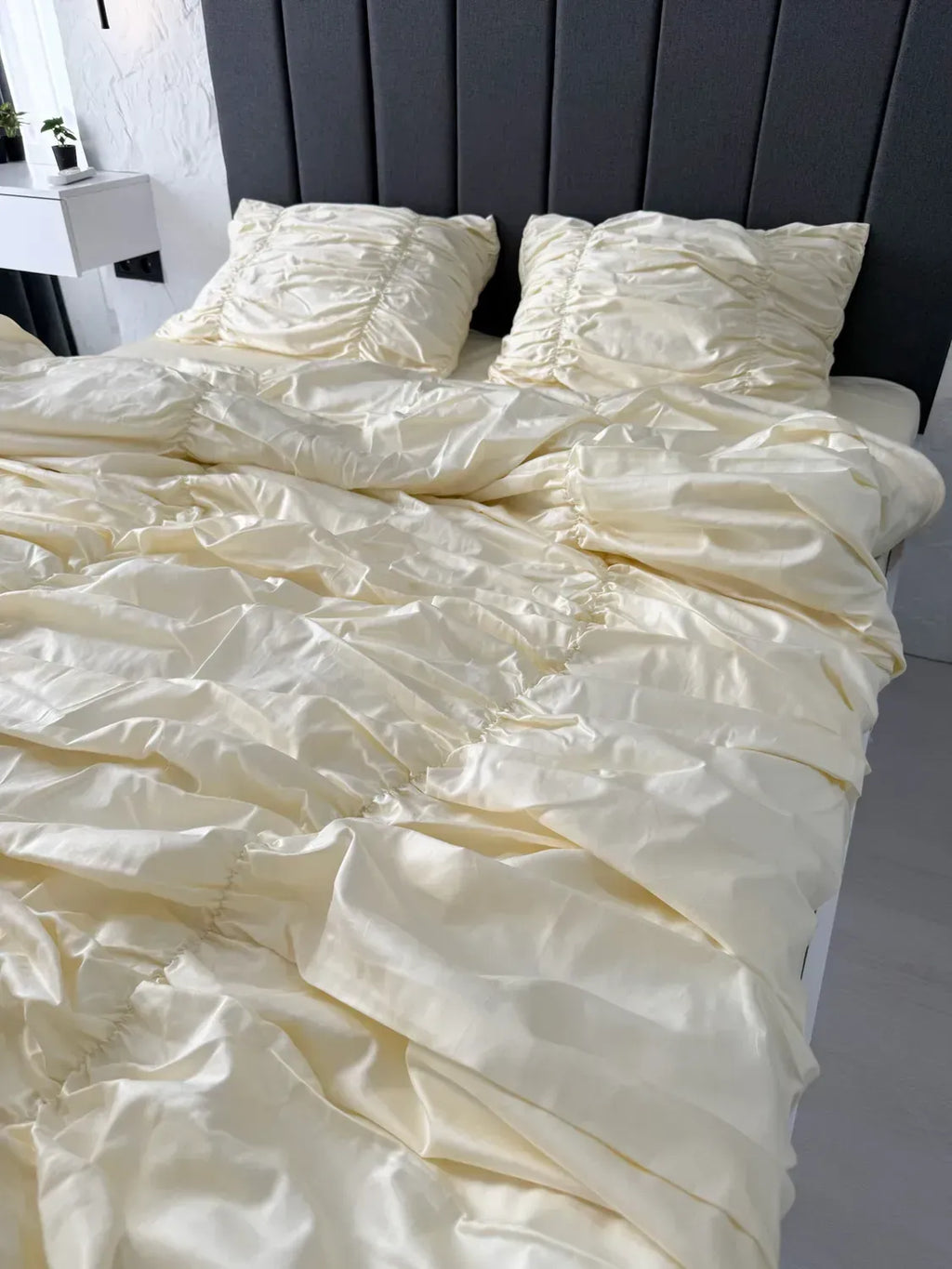 Cream Ruched Satin Duvet Cover Set — photo 2