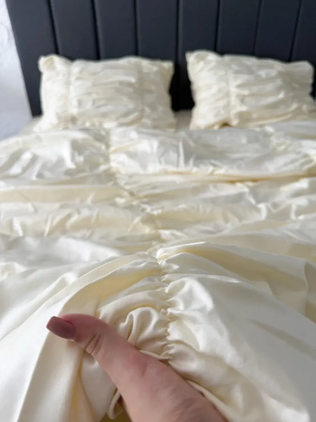 Cream Ruched Satin Duvet Cover Set — photo 6