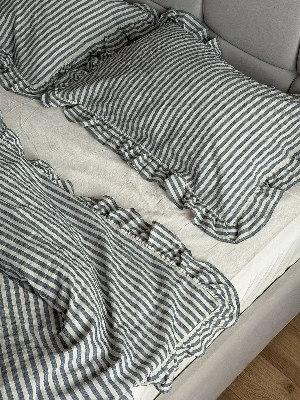 Cream Washed Cotton Duvet Cover Set with Striped Ruffles — photo 1