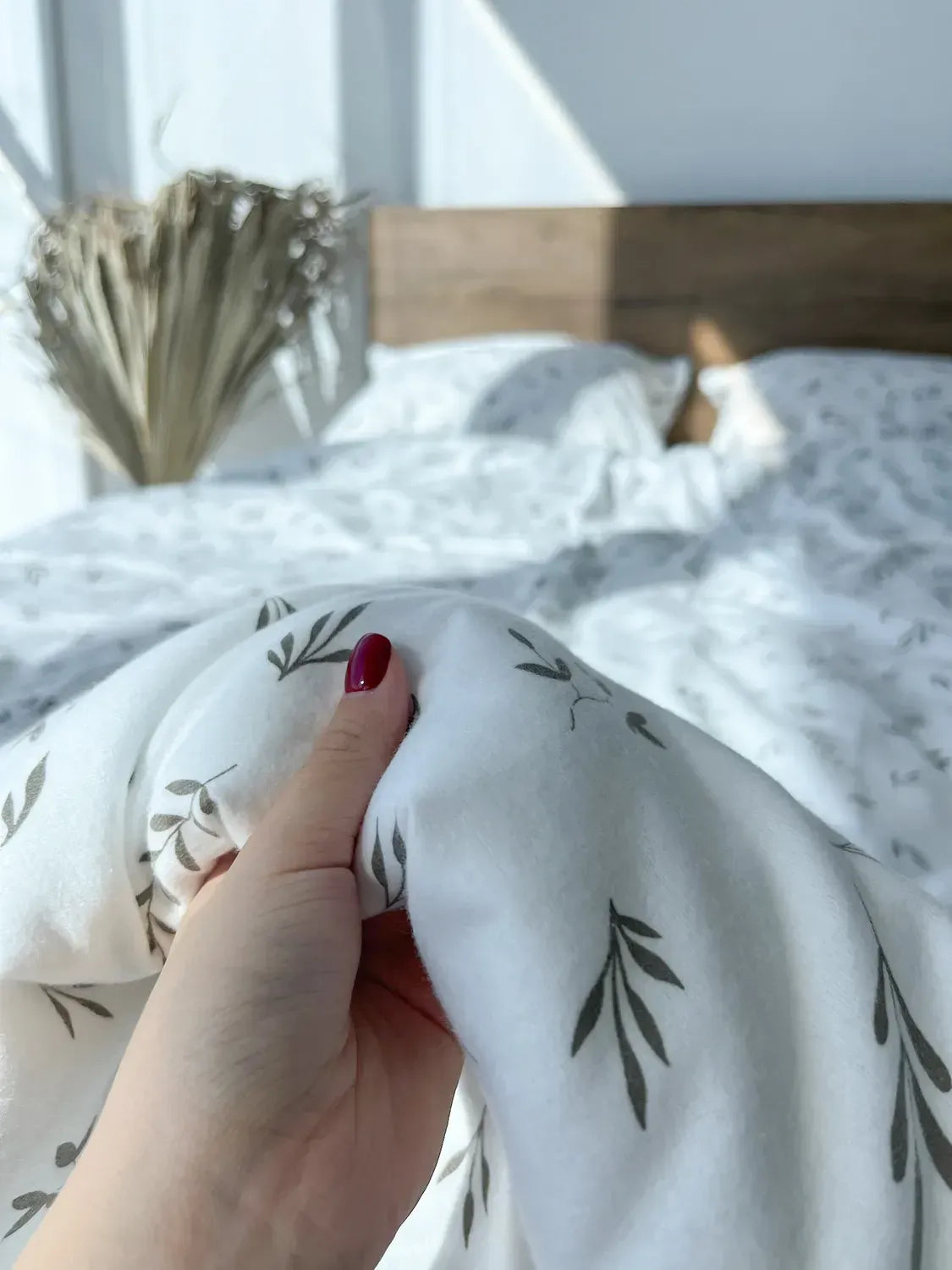 Ivory Olive Branch Cotton Flannel Bedding — photo 3