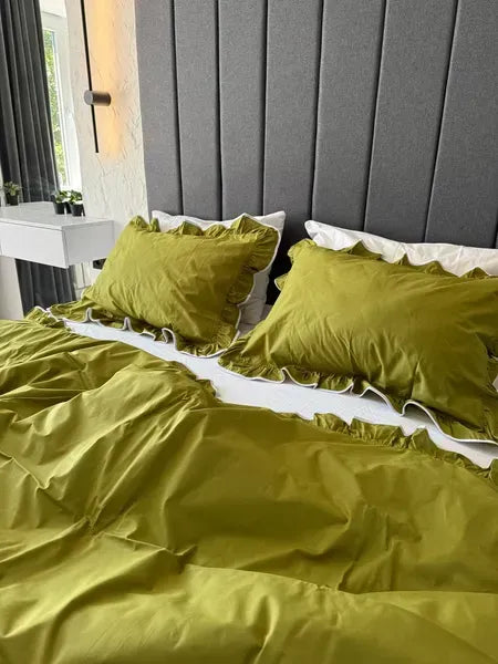 Komplet pościeli w kolorze matcha z falbankami