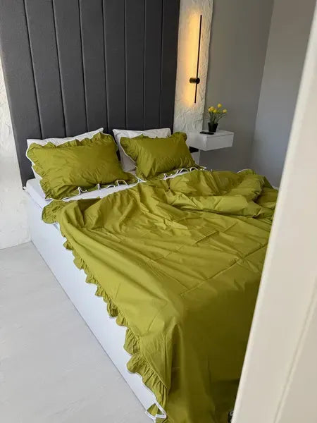 Komplet pościeli w kolorze matcha z falbankami