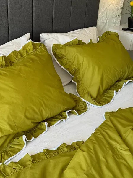 Komplet pościeli w kolorze matcha z falbankami