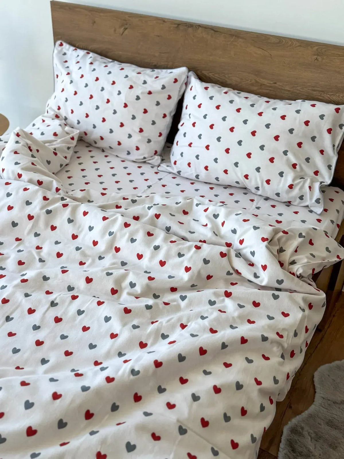 Red & Gray Hearts Cotton Flannel Duvet Cover Set — photo 1