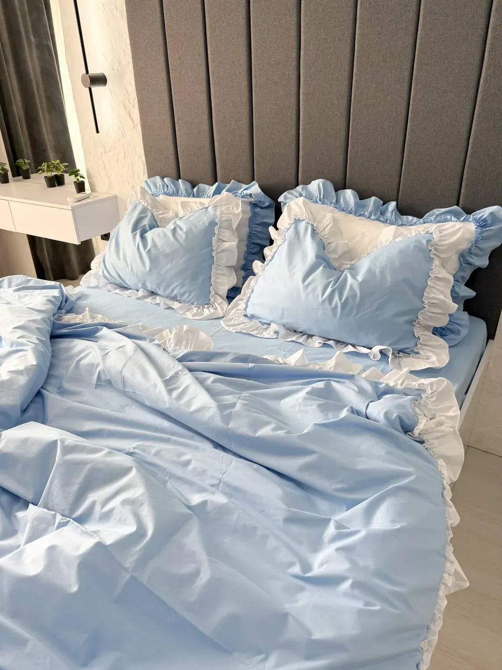 Sky Blue & White Ranforce Cotton Ruffle Duvet Cover Set — photo 8